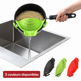 Passoire à clipser en silicone disponible en vert, gris et rouge